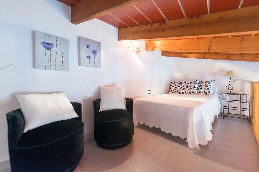 Can Seti Villa Alaro
